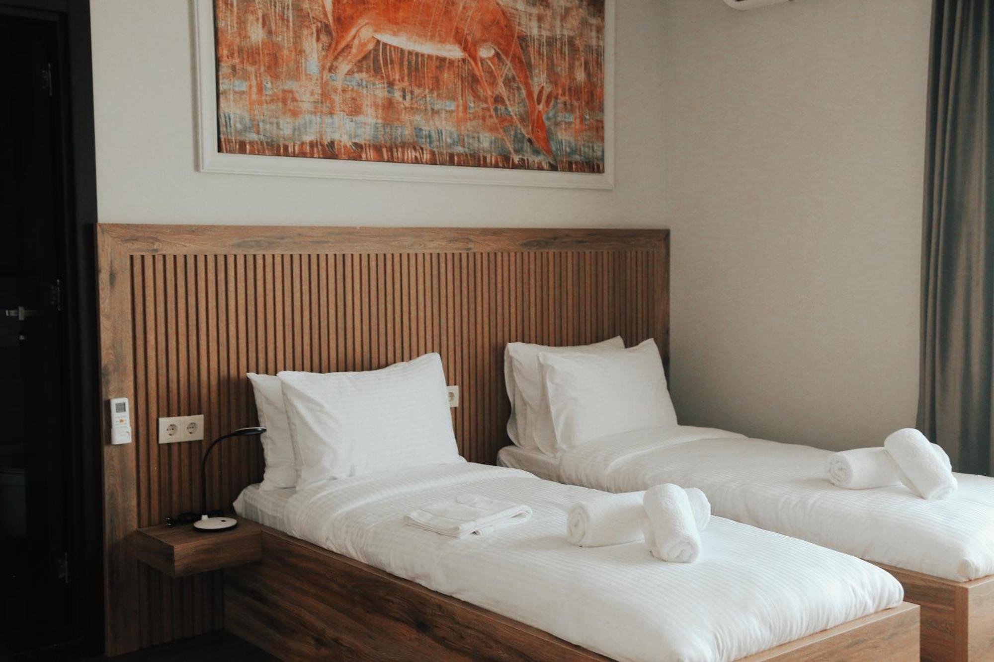 Golden Sun Kobuleti Hotel Kültér fotó