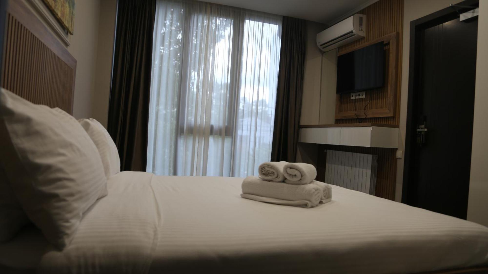 Golden Sun Kobuleti Hotel Kültér fotó