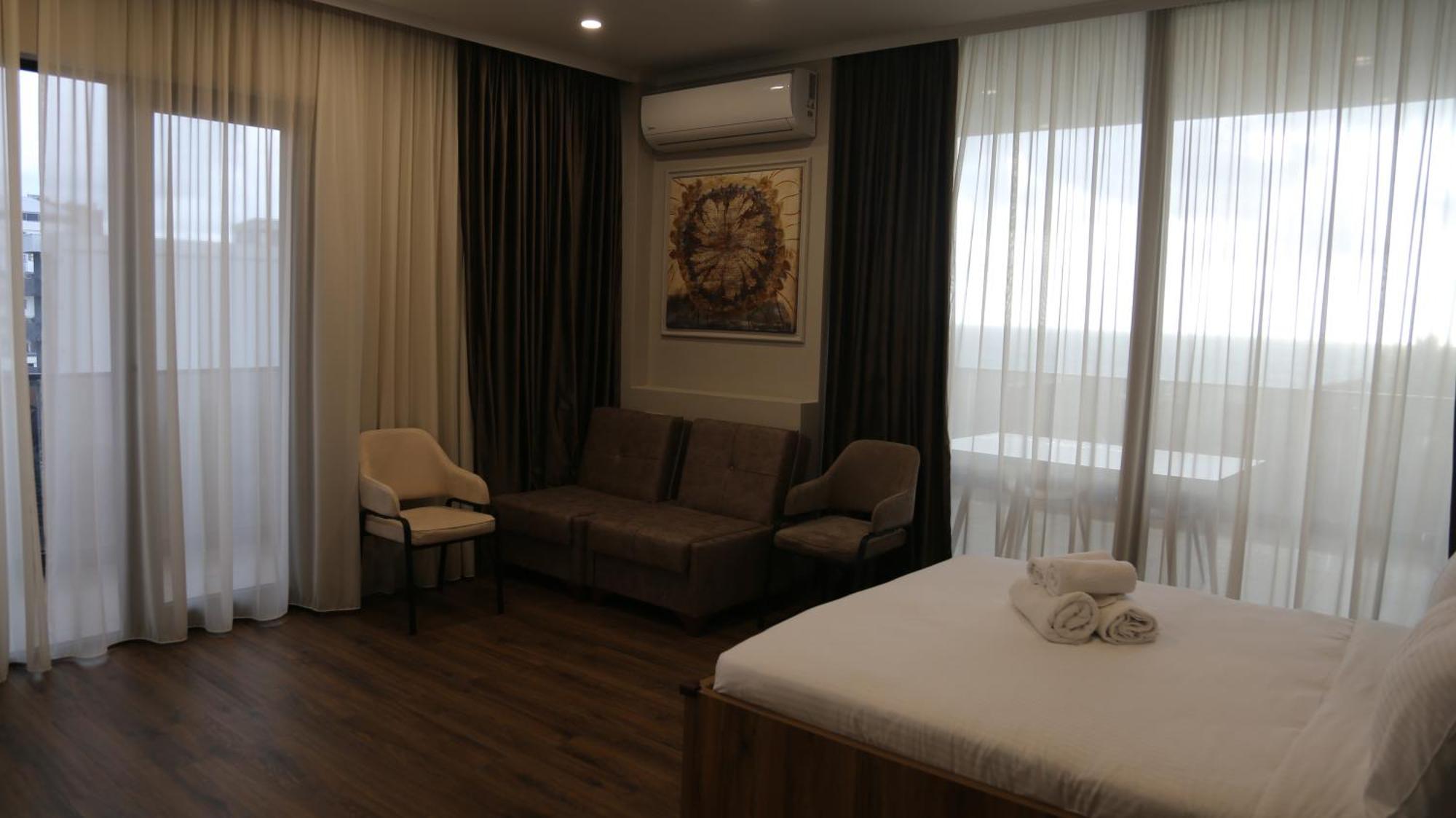 Golden Sun Kobuleti Hotel Kültér fotó