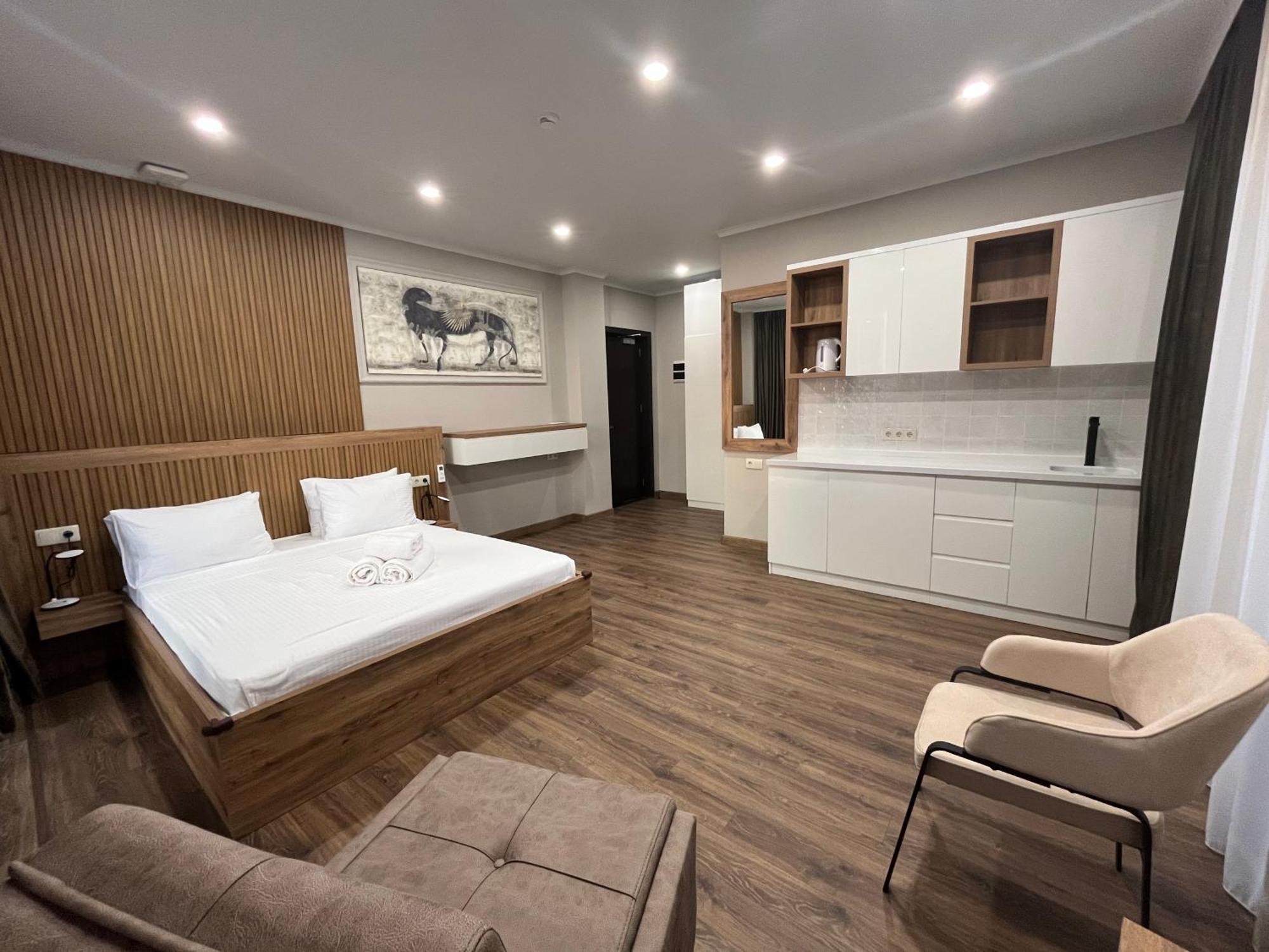 Golden Sun Kobuleti Hotel Kültér fotó